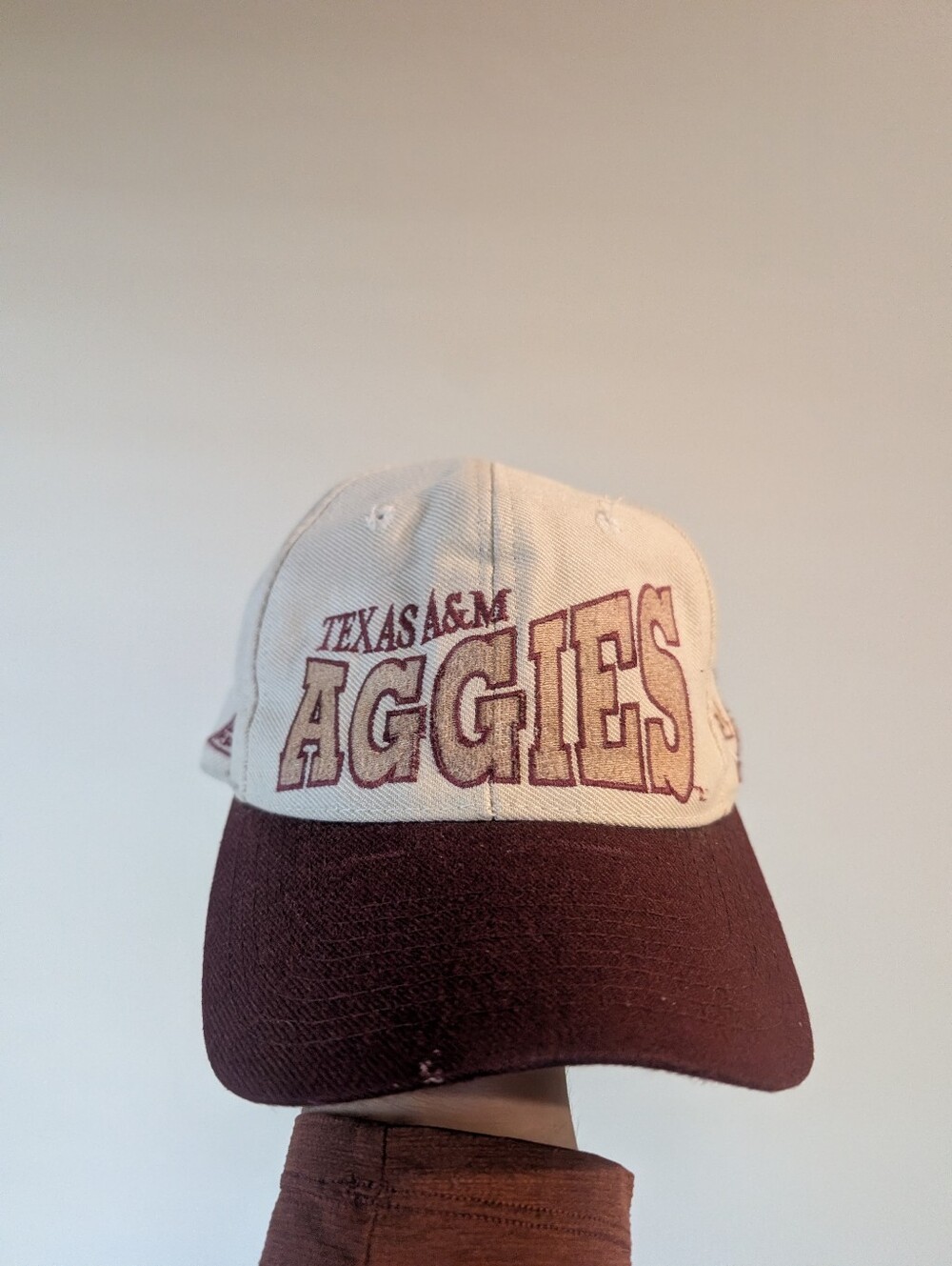 Vintage Texas A&M Aggies Apex One Dome Side Spellout Snapback Hat 7 1/4